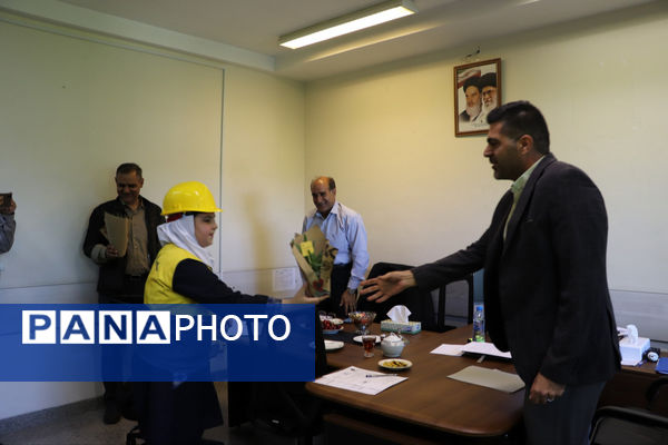 آیین تجلیل از سفیران انرژی برتر نیروگاه سیکل ترکیبی در شهرستان شیروان