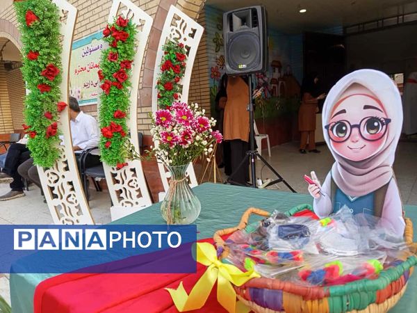 جشن «هفته سلامت روان» در مدرسه شهید سمیه میناب