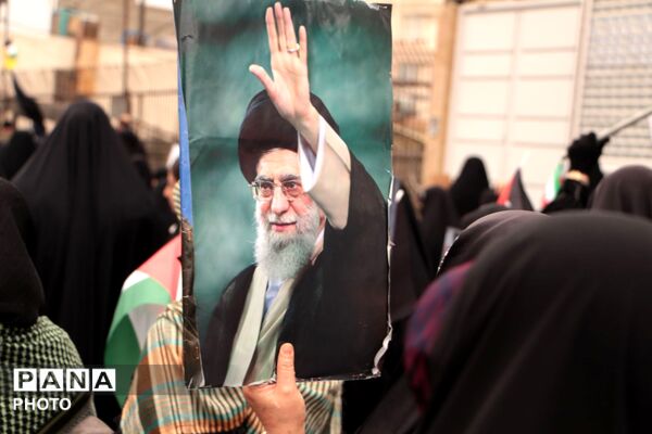 حضور حداکثری مردم و فرهنگیان اسلامشهر در راهپیمایی روز جهانی قدس 