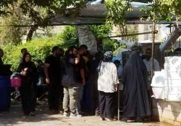 حضور پرشور زائرین اربعین در موکب راه کربلا شهر ایلام 