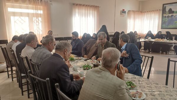 گرامیداشت پدافند غیرعامل با حضور مسئولان شهرستان در دبیرستان وکیلی ۹