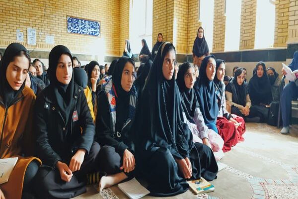 کارگاه آسیب‌شناسی اجتماعی دبیرستان دخترانه الزهرا منطقه دیشموک