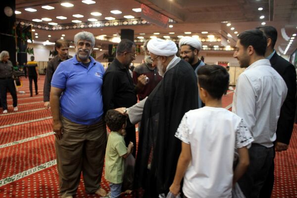 فروغ ایمان و همدلی در نماز جمعه بندرعباس