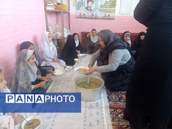  مراسم شهادت حضرت فاطمه زهرا (س) در مدارس شهرستان خلیل‌آباد 