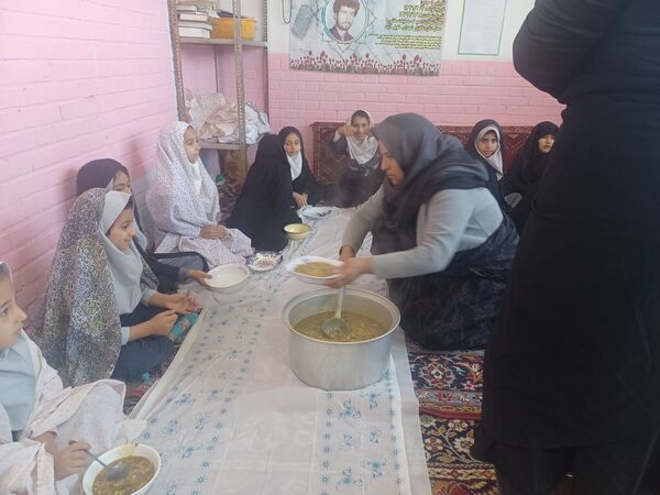  مراسم شهادت حضرت فاطمه زهرا (س) در مدارس شهرستان خلیل‌آباد 