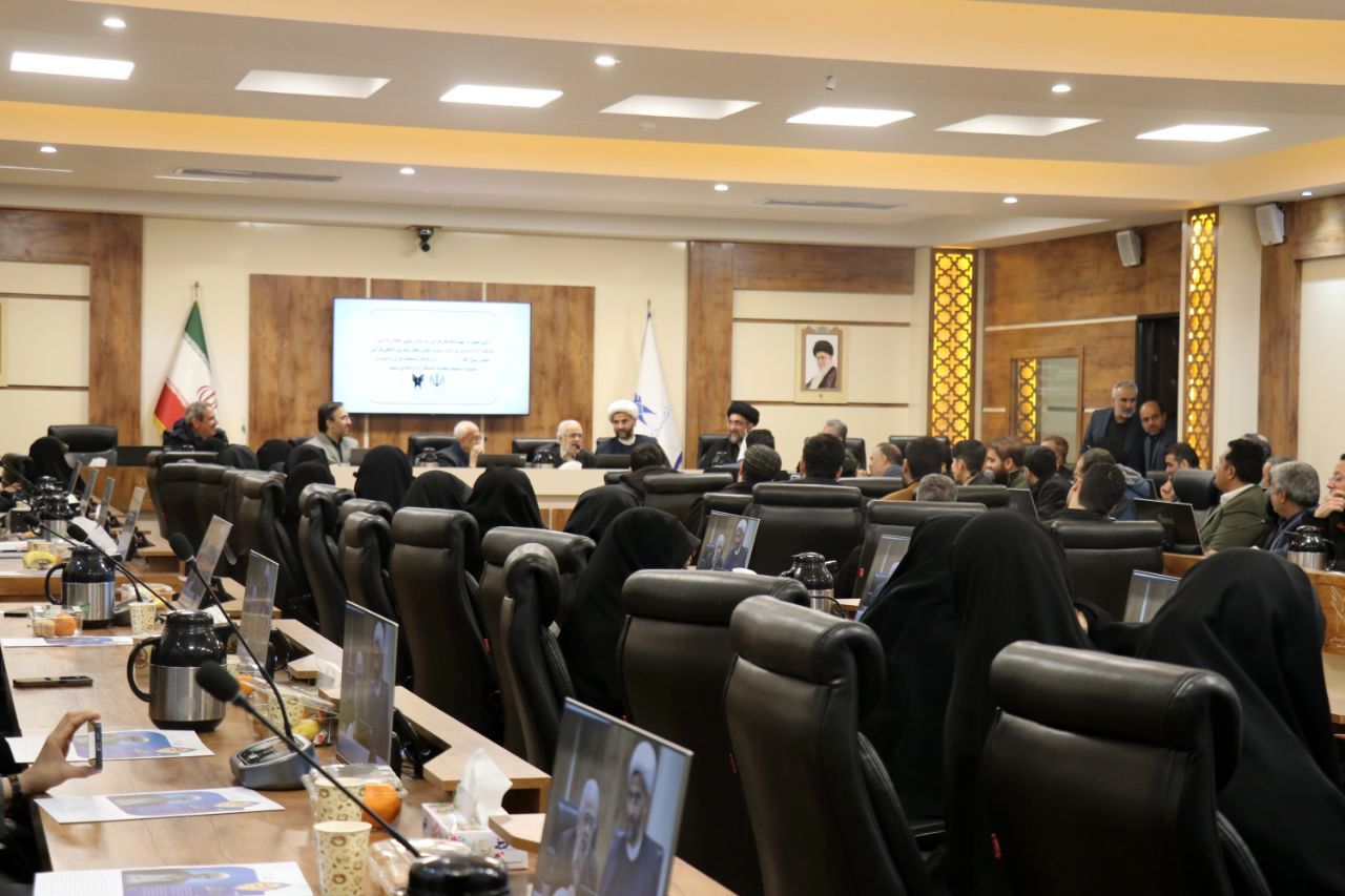 آیین تجلیل از چهره‌های قرآنی استان خراسان‌رضوی 