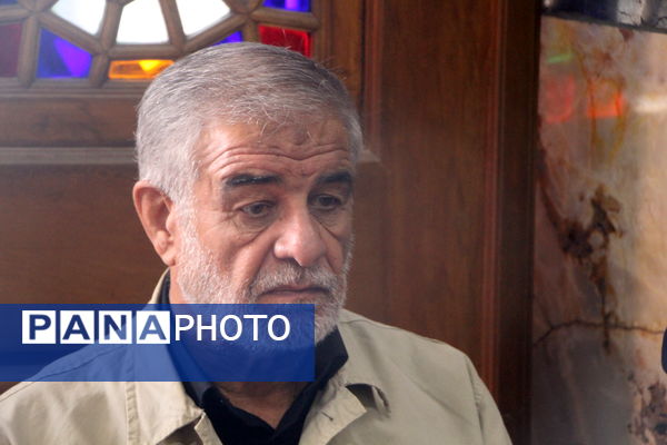 بزرگداشت شهدای مدافع وطن در یزد