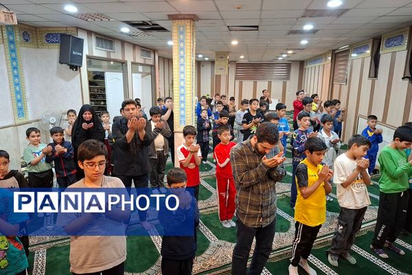 اردوی درون مدرسه ای در دبستان شاهد شهید قدوسی ناحیه دو شهرری 