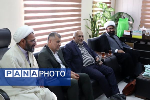 برگزاری مراسم تکریم و معارفه رییس جدید اداره اوقاف و امور خیریه شهرستان ملارد