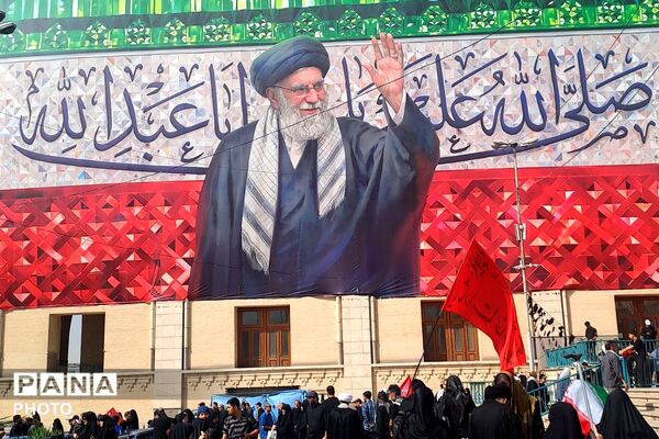 وداع با آقای شهید ایران 