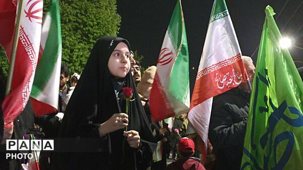 روز دختر، تجلی مهربانی در سایه‌ حضرت معصومه (س)