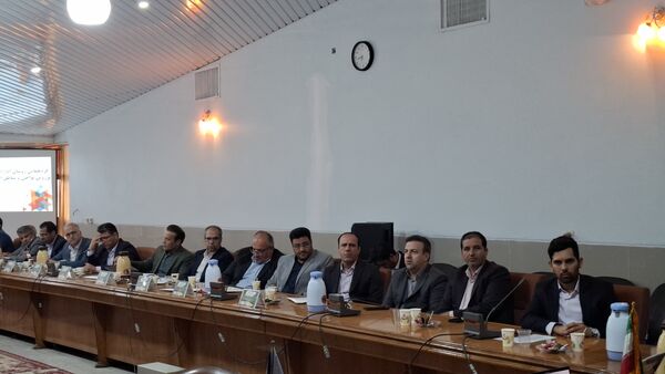 اجلاس رؤسای نواحی و مناطق آموزش و پرورش استان اصفهان در شهرستان چادگان