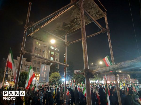 دومین اربعین حضور مردم غیور نیشابور همزمان با دومین سالگرد شهادت شهدای خدمت