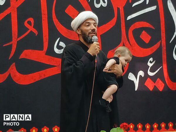 همایش شیرخوارگان حسینی در مسجد شهدا شهرستان کوهپایه