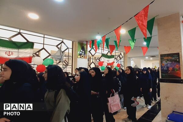 دبیرستان دخترانه شهدای فراجا، میزبان جشن جوانه‌ها