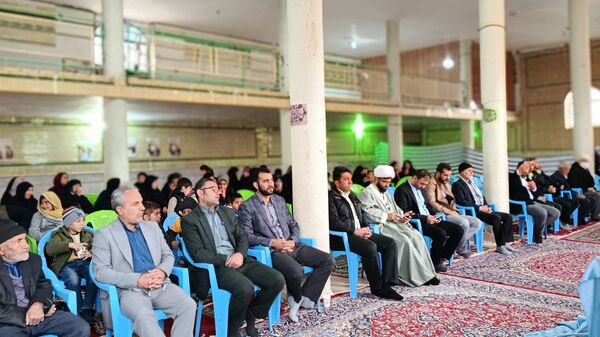 اجتماع امام زمانی‌ها در حسینیه‌ دهکهنه منطقه میانکوه 
