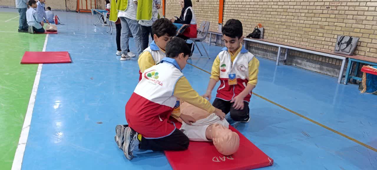 جشنواره مهارت علمی سفیران سلامت