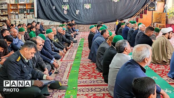 اقامه نماز عبادی سیاسی جمعه در شهر دارالسادات بار نیشابور 
