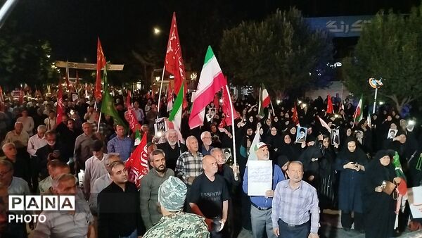 خونخواهی امام شهید ایران در خیابان امام خمینی-۱