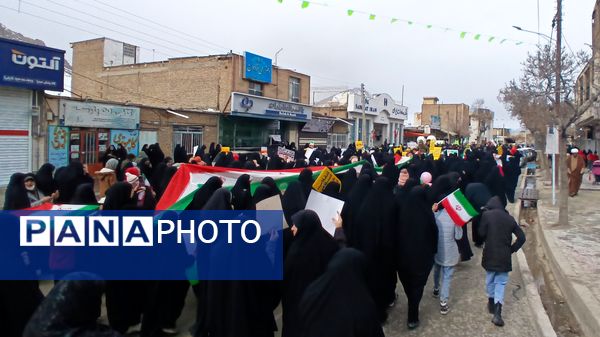 حاشیه نگاری حضور مردم شهر بن در راهپیمایی ۲۲ بهمن ۱۴۰۴