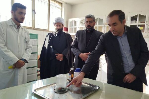 بازدید فرماندار و شورای شهرقدس از پژوهش‌سرای دکتر حسابی