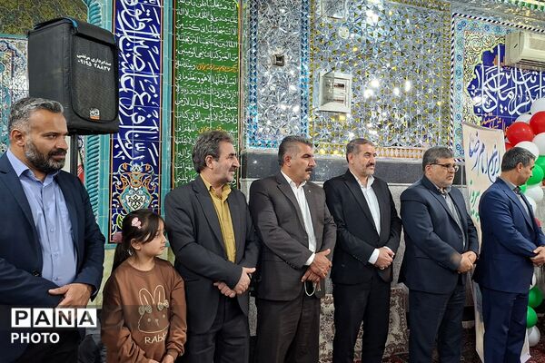 جشن آغاز هفته کرامت و روز دختر ویژه دختران در روستای ولی‌آباد قرچک 