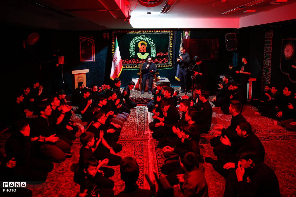 محفل عزاداری مکبرین نوجوان حرم مطهر رضوی