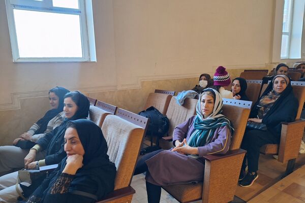 کارگاه آموزشی پیشگیری از آسیب‌های اجتماعی در آموزشگاه معارف۶ ناحیه ۳