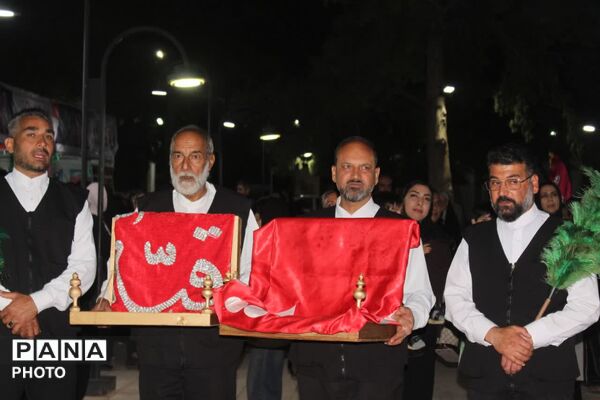 در محضر خورشید؛ بازگشت عطر کربلا به قلب میدان شورا