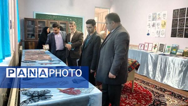 برگزاری نمایشگاه هفته هنرهای مدرسه (ماها) در آموزشگاه نمونه دولتی فدک فاروج