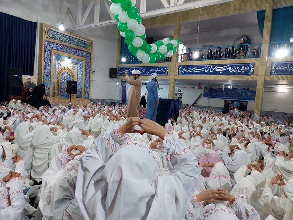 جشن تکلیف هزار نفری فرشته‌های منطقه شهید اصلانی مشهد