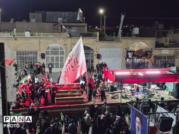 مراسم چهلم دانش‌آموزان شهید مدرسه شجره طیبه میناب در شهر تفت