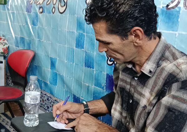 جلسه اولیاء مربیان در دبیرستان نمونه دولتی شهدای علم و فناوری بهارستان دو