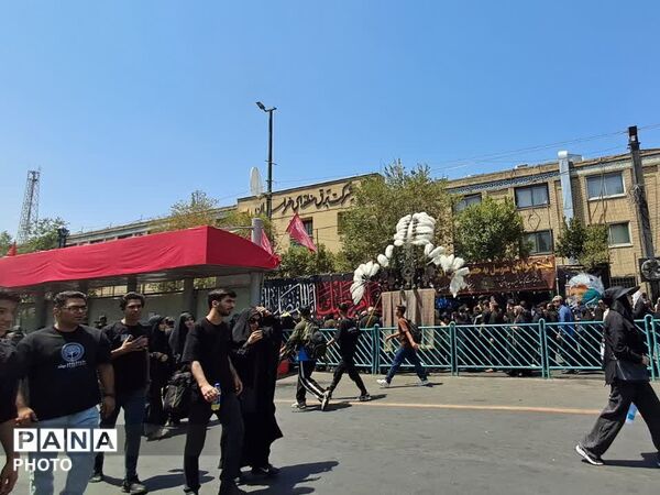 مراسم عزاداری امام رضا (ع) در مشهد 