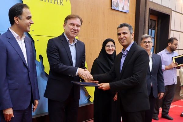 تجلیل از شوراهای برتر آموزش و پرورش استان بوشهر با حضور معاون وزیر