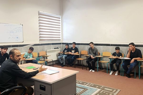 تابستانی معنوی برای دانش‌آموزان در دارالقرآن معراج شهرستان پردیس 