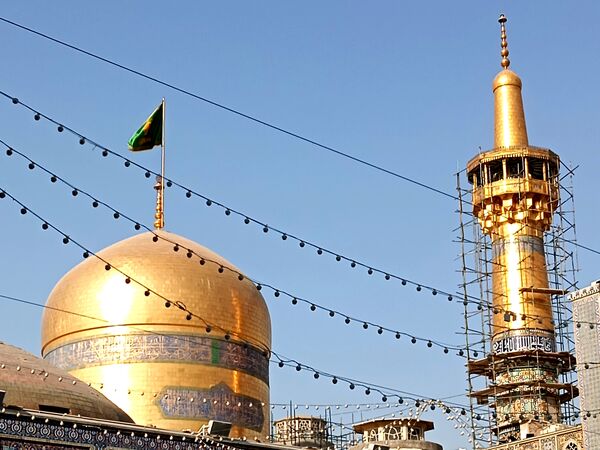 سفر به قلب خورشید هشتم
