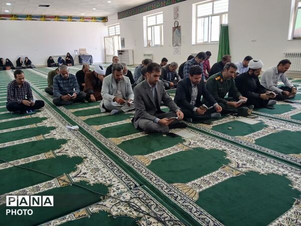 تجدید میثاق فرهنگیان شهرستان خوسف با آرمان‌های آقای شهید ایران