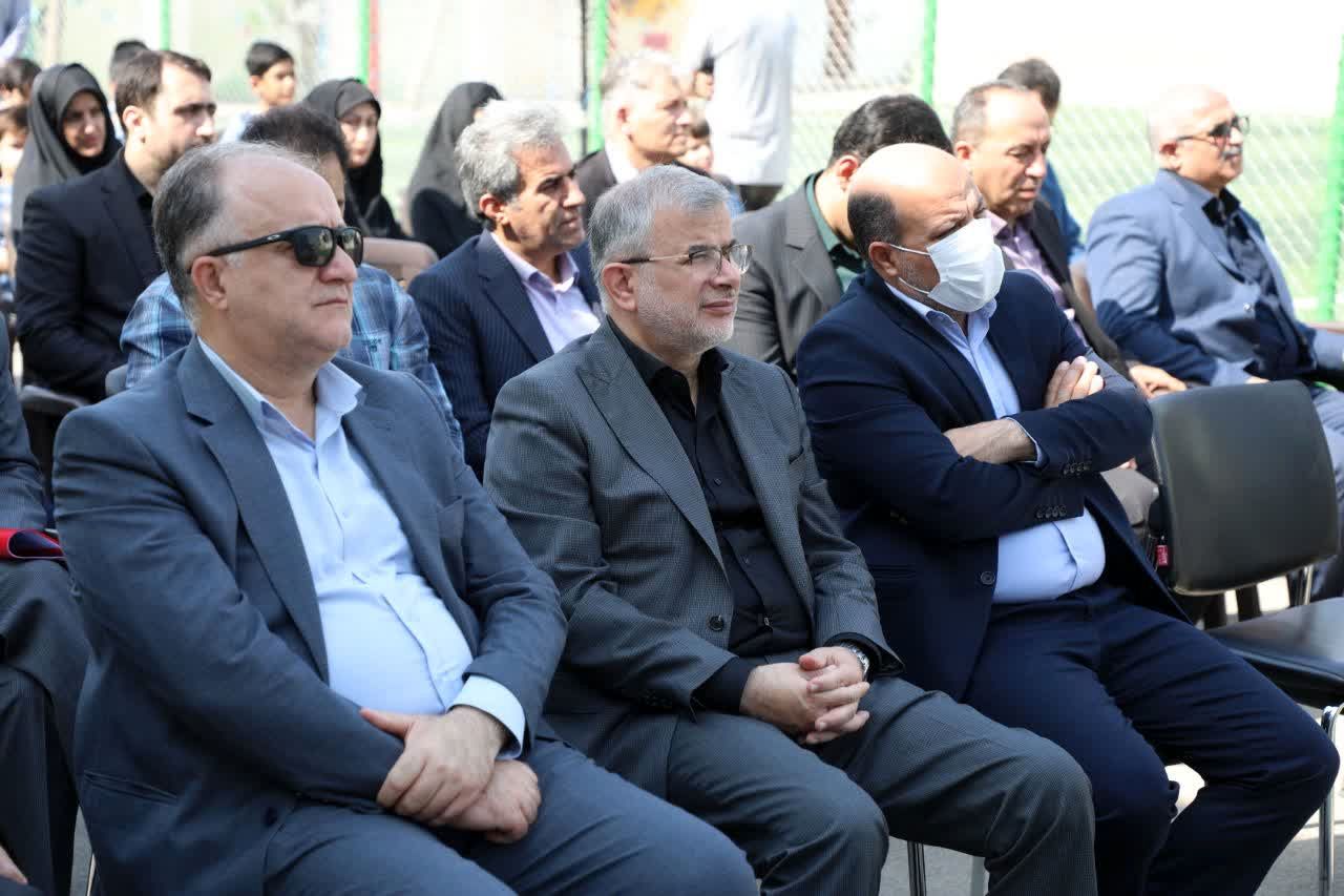 آموزش و پرورش از اهمیت ویژه‌ای برخوردار است