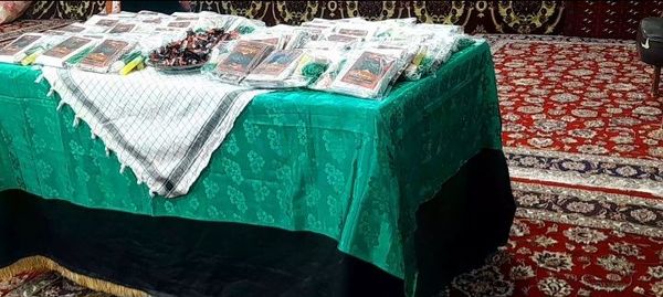 اعتکاف غوطه ور شدن در دریای روشن امید