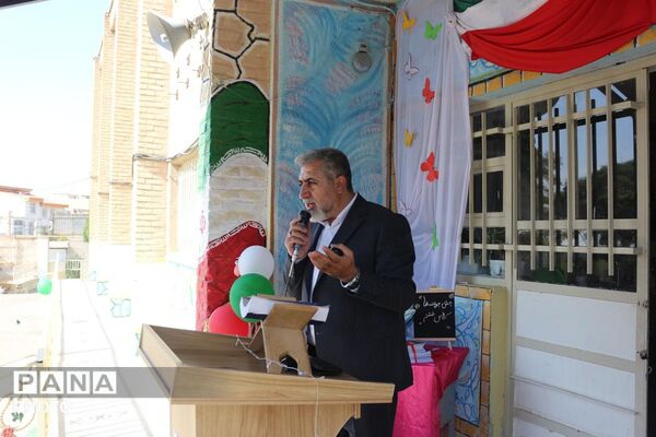 طنین شادی و امید در آیین ورود دانش‌آموزان فیروزکوه به مقطع متوسطه