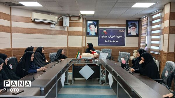 دوره جامع مدیریت مخاطرات برای بانوان اداری