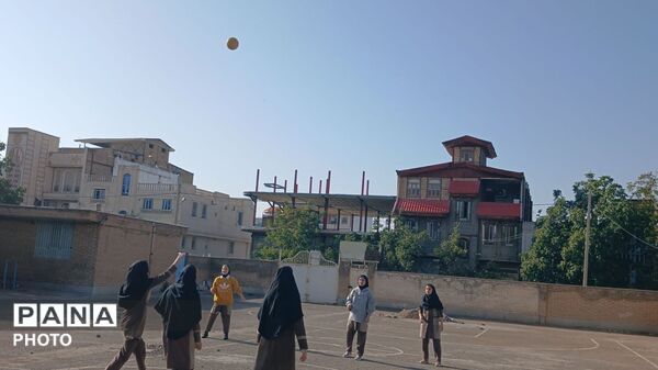 صبحانه سلامت، طلوعی از نشاط و شادابی در دبیرستان خدیجه کبری (س) سلسله