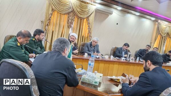 نشست بررسی برنامه‌های اوقات فراغت تابستانی و طرح‌های تربیتی دانش‌آموزی در کهگیلویه و بویراحمد