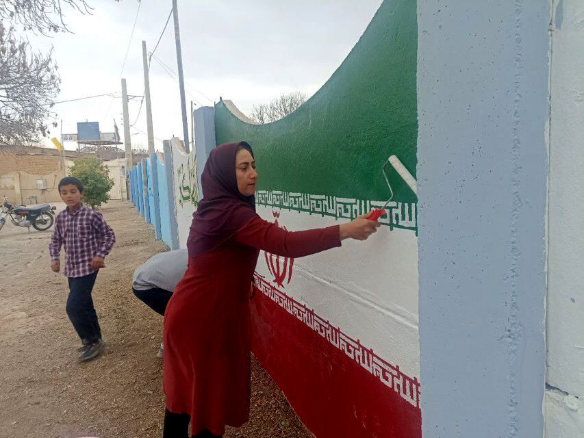 هنر خانم مدیر، نشاط را به مدرسه آورد