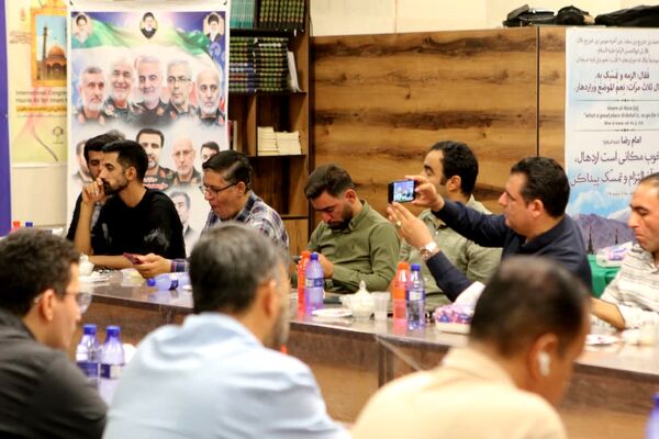 نشست خبری رئیس هیات امنا و مدیر روابط عمومی آستان حضرت سلطانعلی(ع) و اصحاب رسانه