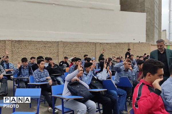  کانون پهلوان سعید در هنرستان پیامبر اعظم ورامین