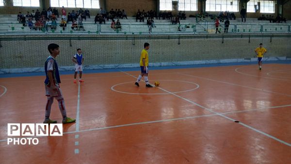 اختتامیه «جام اقتدار» فوتسال شهرستان‌های ساوجبلاغ و چهارباغ