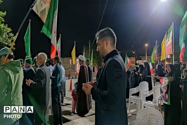 مردم شهر بار یک صدا فریاد زدند لبیک سید مجتبی