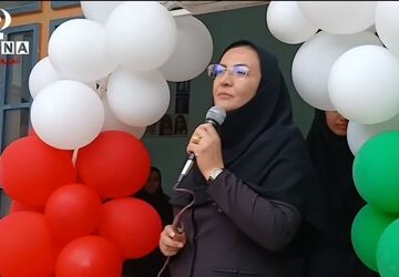 زنگ مهر در دبیرستان دخترانه شاهد آزادشهر نواخته شد